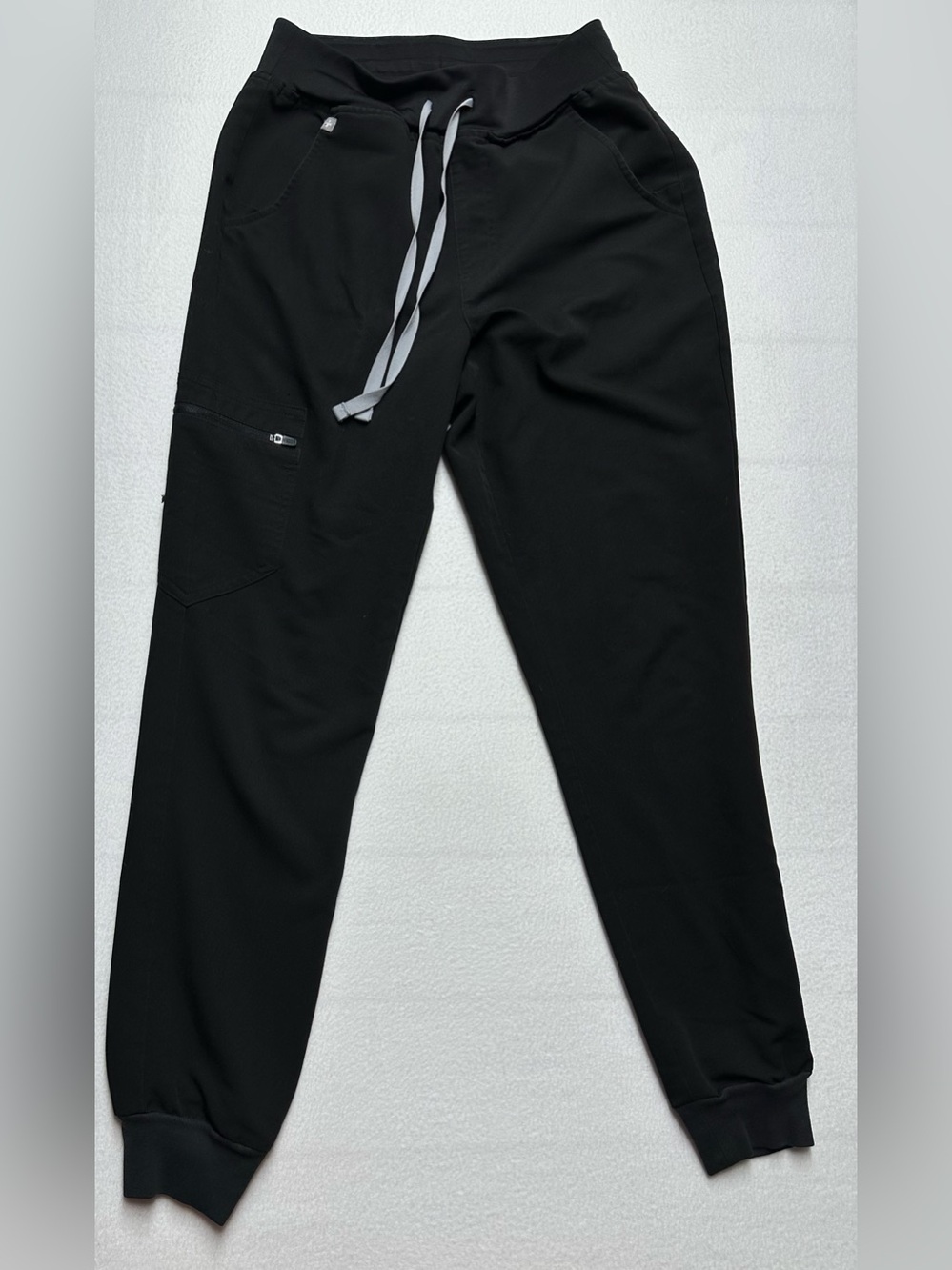 FIGS Technical Collection Women’s XS Black Slim Jogger Scrub Pants 26” Inseam
